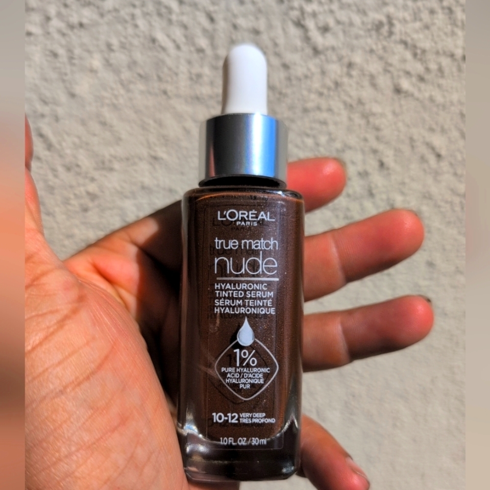 L'Oreal True Match Nude Hyaluronic Tinted Serum - Deep Brown